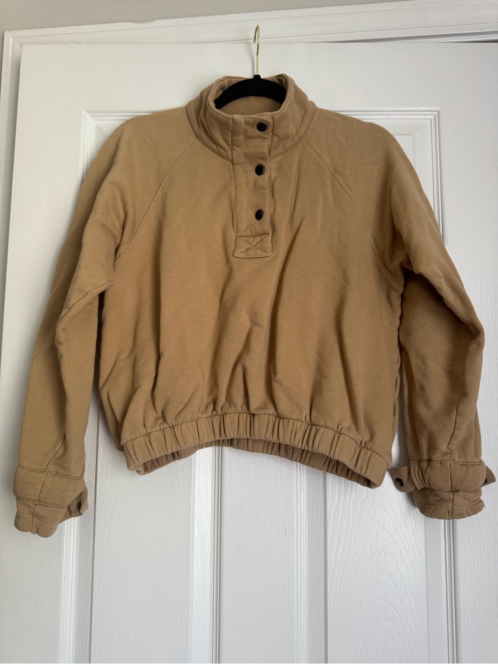Zavi Brown Sweater